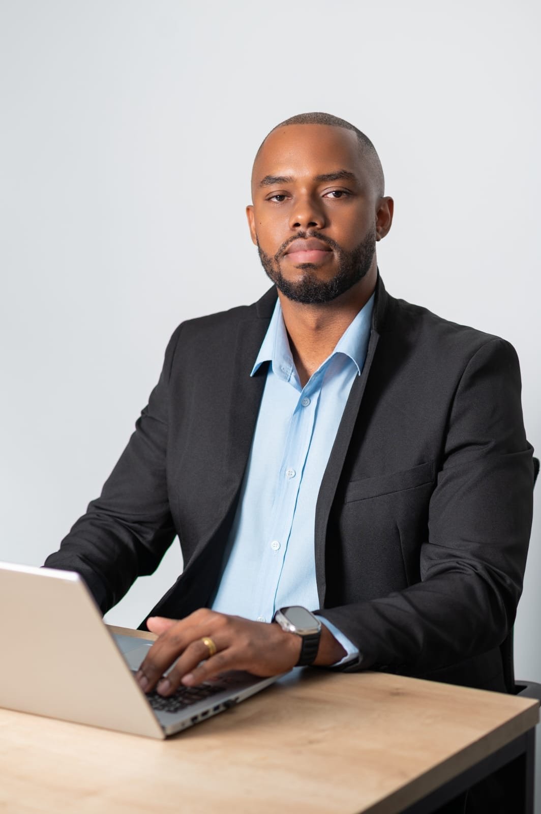 Michael no escritório da Contabilidade Estratégica, na Savassi